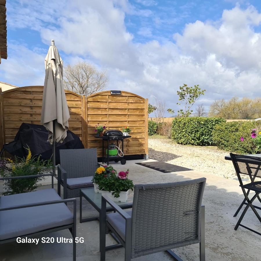 Апартаменти Mas Gabelys Superbe Vue Sainte Victoire Jardin Terrasse Et Piscine Трец Екстер'єр фото